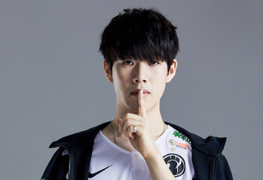 中继续保持 中继续保持