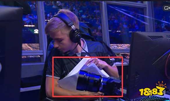 也让参赛者 也让参赛者