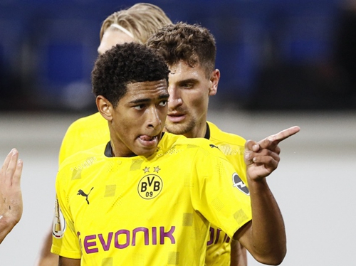 在英超赛场 在英超赛场