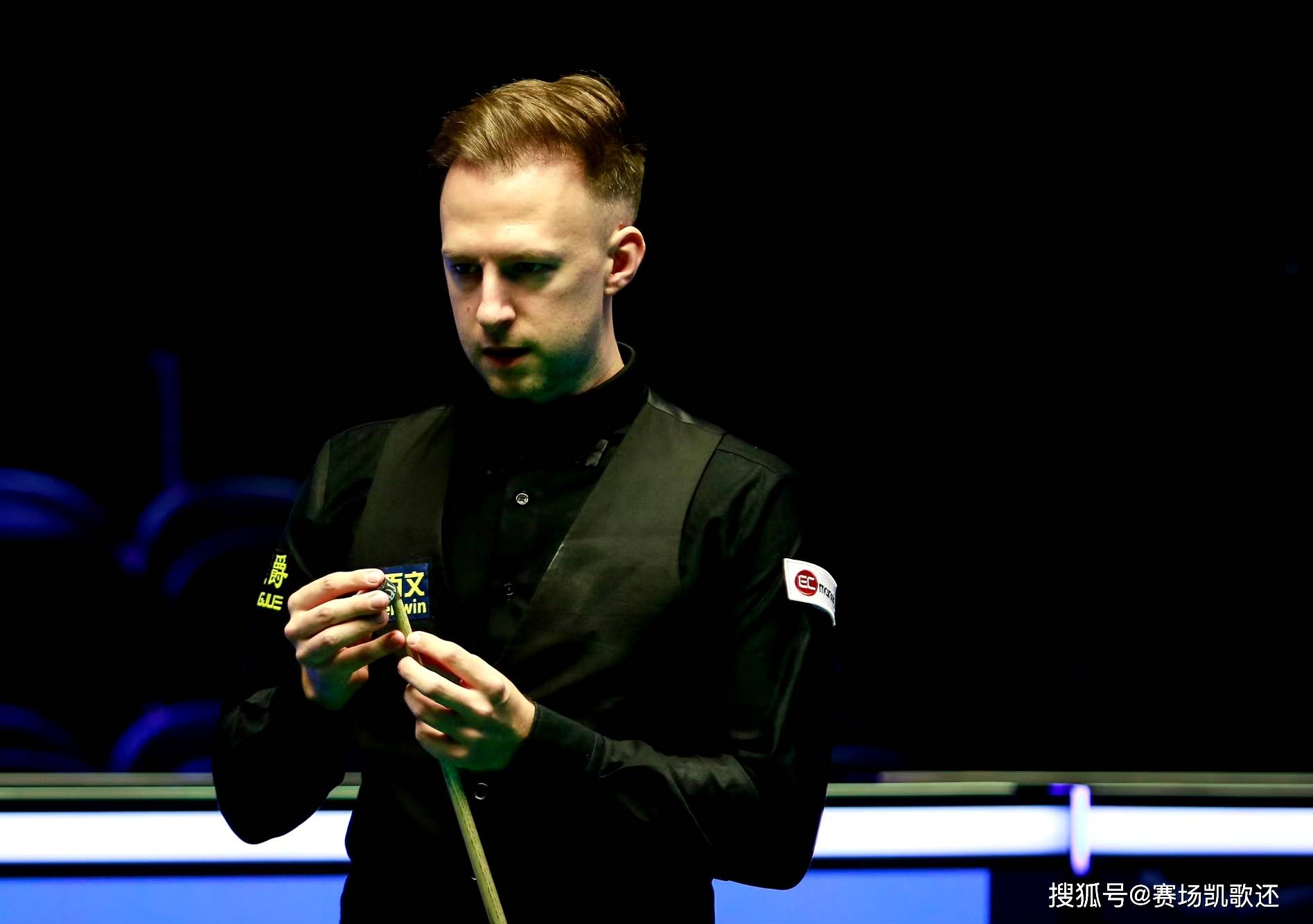 当前一个明 当前一个明